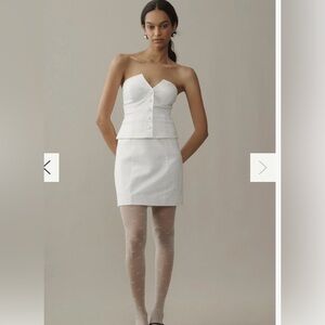 Elegant White Strapless Dress